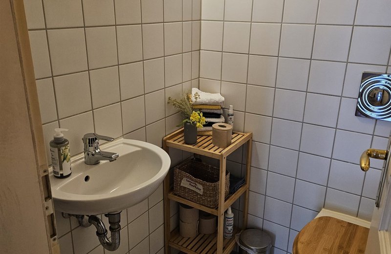 ruhiger und heller Praxisraum in Friedrichshain, Samariterkiez - Image 2