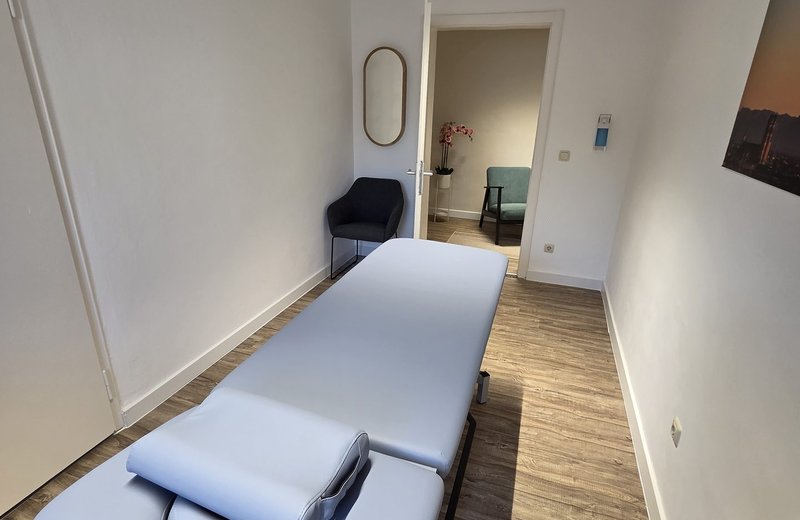 Heller Praxis- / Therapieraum im Glockenbachviertel München - Image 1