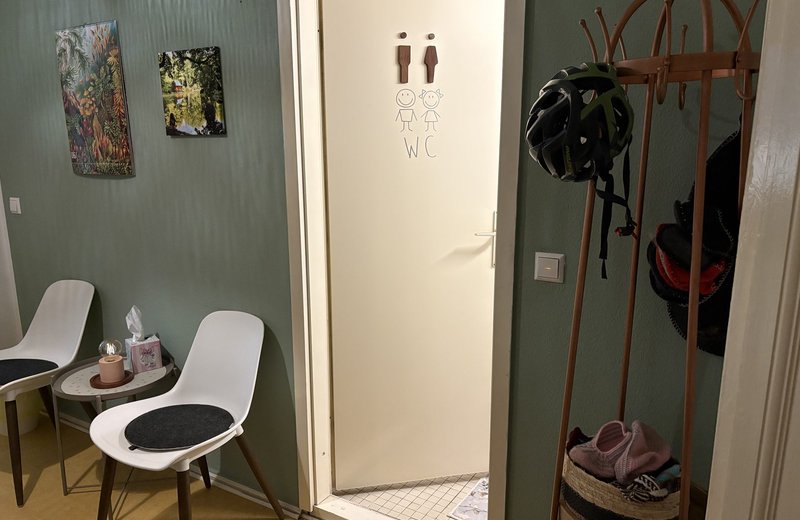 Schöneberger Psychotherapie Praxis bietet 25qm Praxisraum Mi+Fr - Image 6