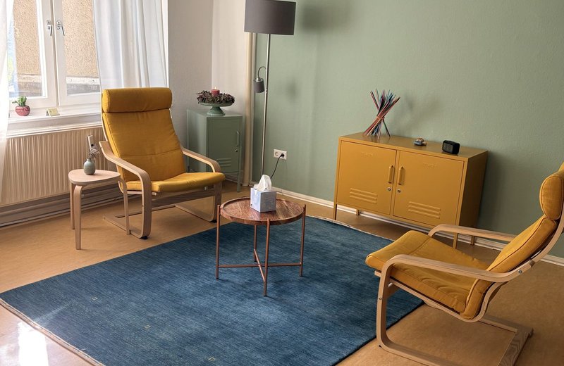 Schöneberger Psychotherapie Praxis bietet 25qm Praxisraum Mi+Fr - Bild 3