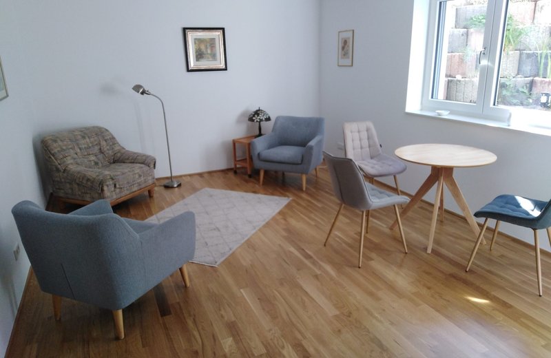 COACHING/SEMINAR/THERAPIE/YOGA RAUM stunden-/tageweise Vermietung in Mainz - Image 1