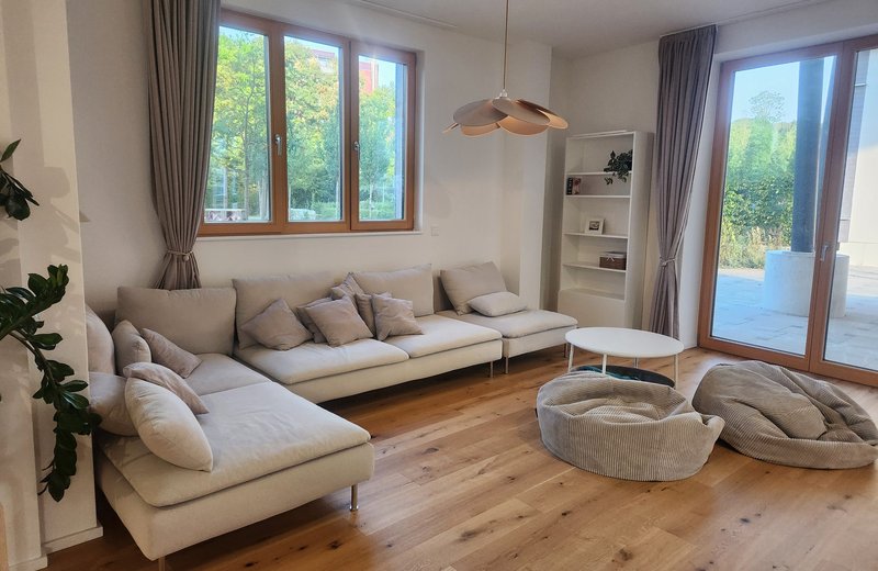Heller Raum (72 m²) in München-Freiham – ideal für Therapeut:innen, Coaches, Kurse & Workshops - Bild 3