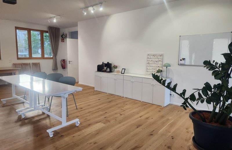 Heller Raum (72 m²) in München-Freiham – ideal für Therapeut:innen, Coaches, Kurse & Workshops - Bild 4