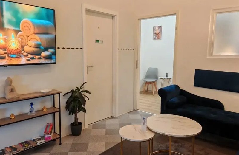 Vollausgestatteter Raum in Therapeuten-Gemeinschaft – Berlin Prenzlauer Berg - Image 6