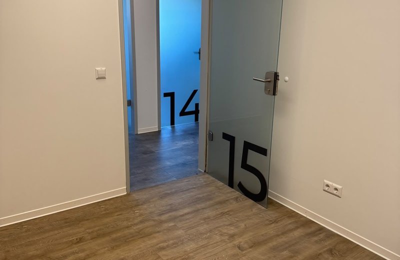 Büroräume/Therapieräume zur Untermiete in Sindelfingen - All-Inclusive ab 400 € warm/Monat - Image 1