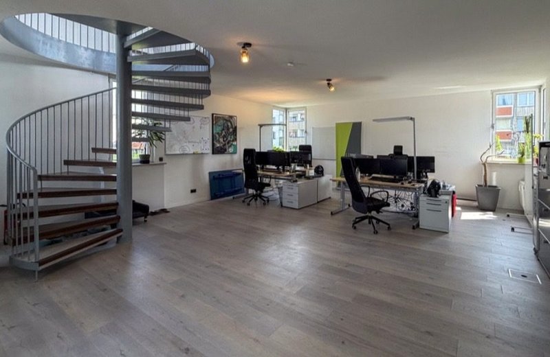 Repräsentative Praxisfläche im Ärztehaus – Helle Räume mit Dachterrasse und Panoramaausblick - Image 1
