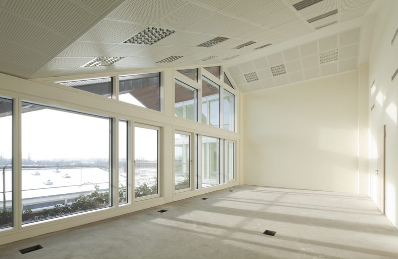 Loftartige Praxisfläche 353m² gut teilbar mit freier Grundrissgestaltung - Image 3