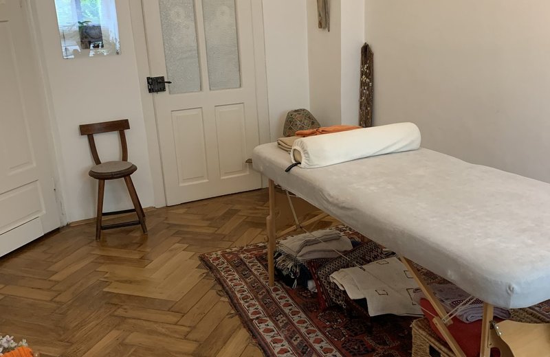 hoher Altbau-Praxisraum 17qm in Mü-Haidhausen - Image 3