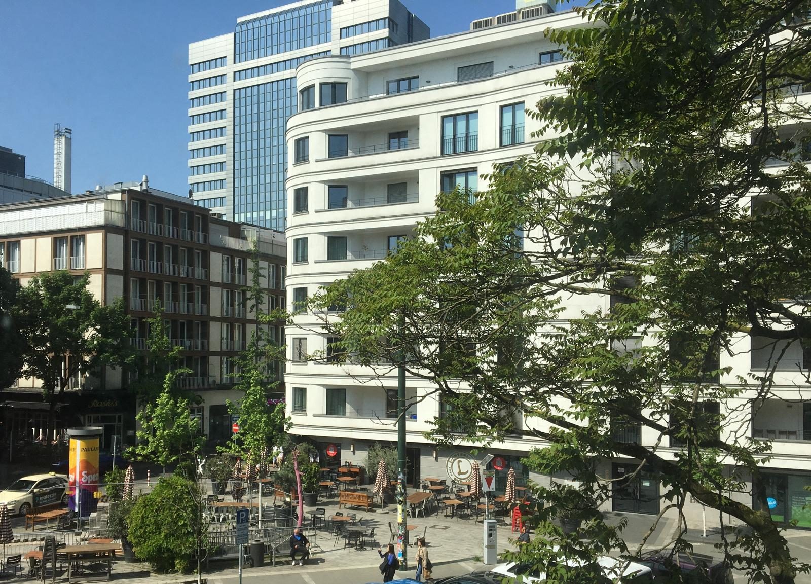 Helle Praxisetage in zentraler Innenstadtlage von Düsseldorf - 110 qm - auch für Praxisgemeinschaften geeignet - Bild 1
