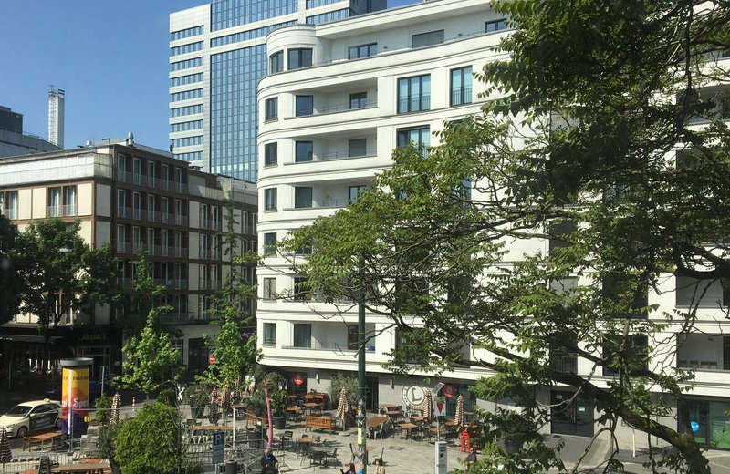 Helle Praxisetage in zentraler Innenstadtlage von Düsseldorf - 110 qm - auch für Praxisgemeinschaften geeignet - Bild 3