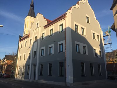 Praxis im Herzen von Ergoldsbach zu vermieten - Image 1