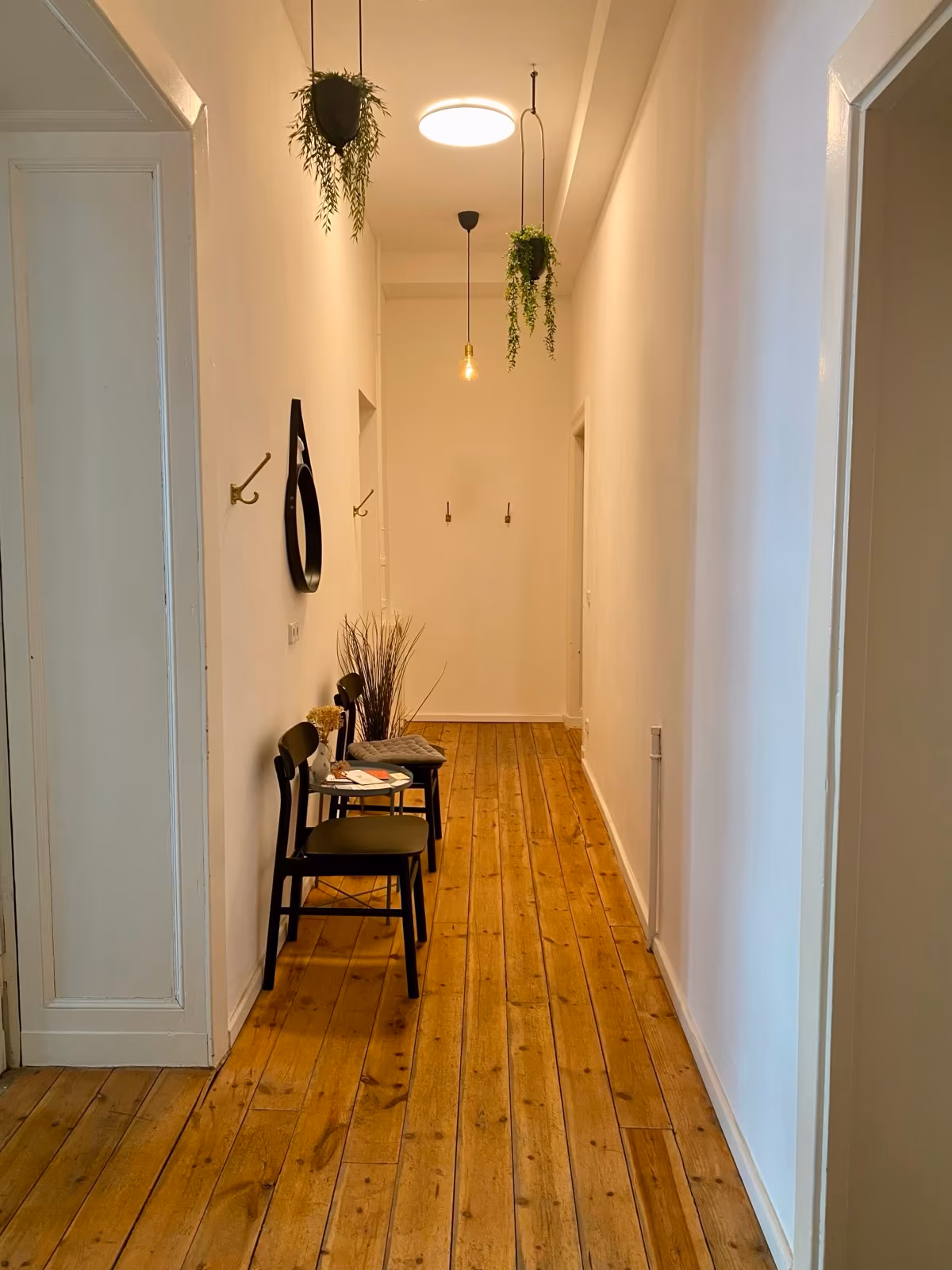Ganzer Praxisraum Psychotherapie (unmöbliert) - Image 7