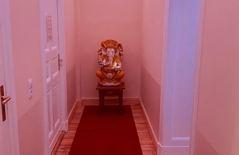 Ruhiger, stilvoller Praxisraum zur Mitbenutzung – Prenzlauer Berg - Image 2