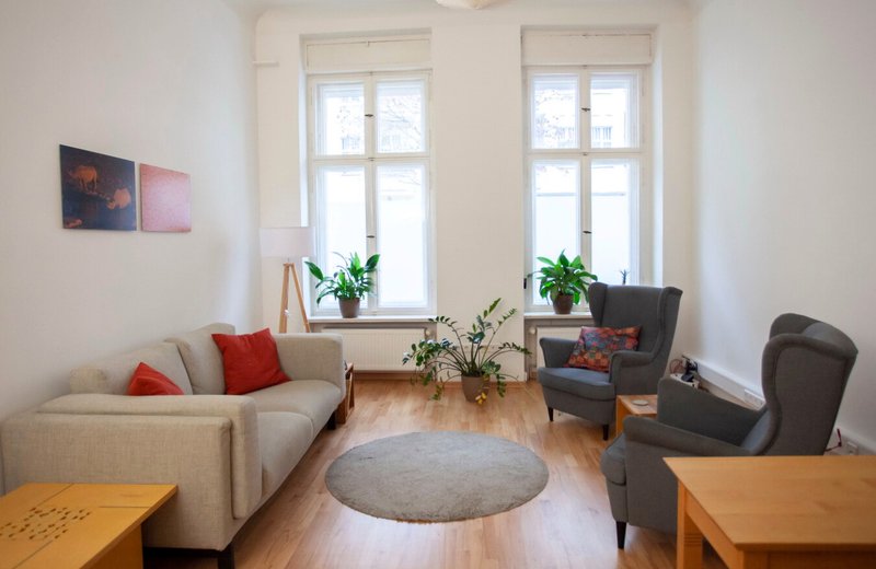 Schöner Praxisraum im Altbau in Charlottenburg - Image 3