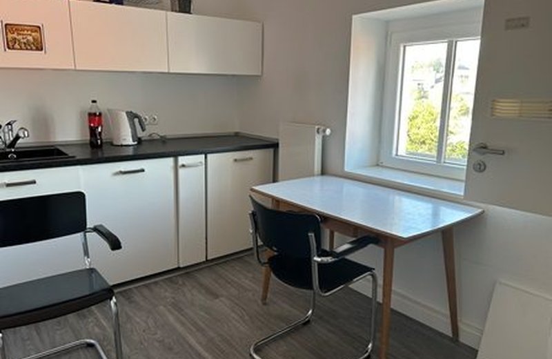 Praxisfläche im medizinisch geprägten Objekt in Sinzig, ca. 107 m², mit Aufzug und Parkplätzen - Image 3