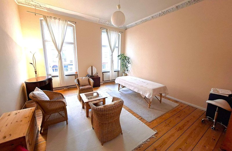 Praxisraum in  Charlottenburg, hell, Altbau, zentral - Image 1