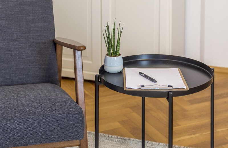 Zentral gelegener Praxisraum im Altbau  – freitags zur Miete - Image 4