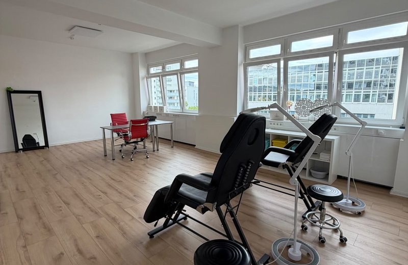 Repräsentativer 40 qm-Raum nahe Tauentzienstraße - Image 7
