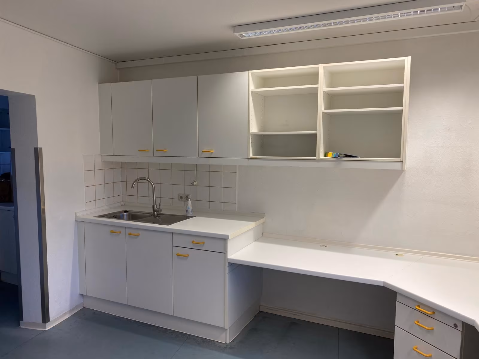 Ehemalige Arztpraxis mit ca. 130 m² in zentraler Lage in Wallerstein - Bild 5