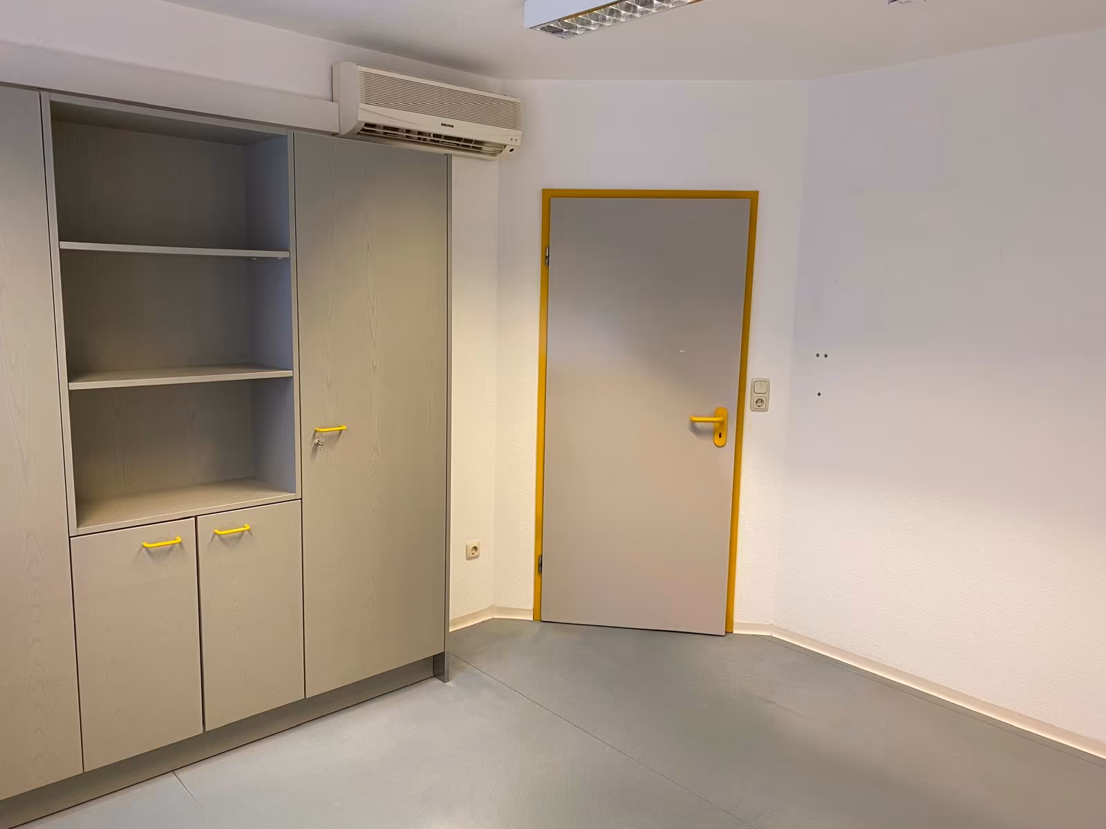Ehemalige Arztpraxis mit ca. 130 m² in zentraler Lage in Wallerstein - Image 8