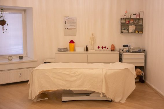 Premium Praxisraum in Berlin-Mitte (Nähe Friedrichstraße) zur stilvollen Mitnutzung (1-3 Tage) - Bild 1