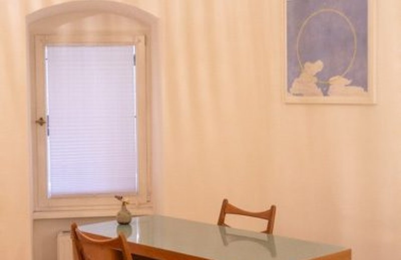 Premium Praxisraum in Berlin-Mitte (Nähe Friedrichstraße) zur stilvollen Mitnutzung (1-3 Tage) - Image 4